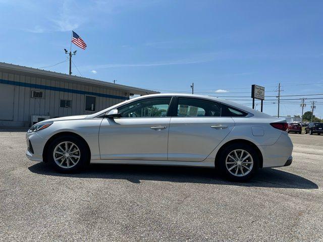 2018 Hyundai SONATA Vehicle Photo in TUPELO, MS 38801-6508