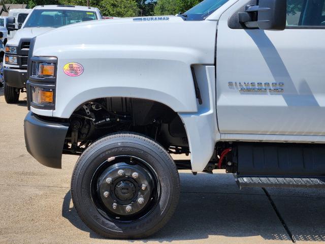 2024 Chevrolet Silverado 4500 HD Vehicle Photo in ENNIS, TX 75119-5114