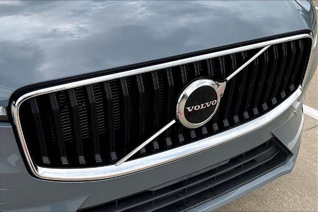 2022 Volvo XC60 Vehicle Photo in Houston, TX 77007