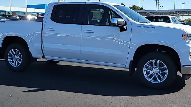 2025 Chevrolet Silverado 1500 Vehicle Photo in JOLIET, IL 60435-8135