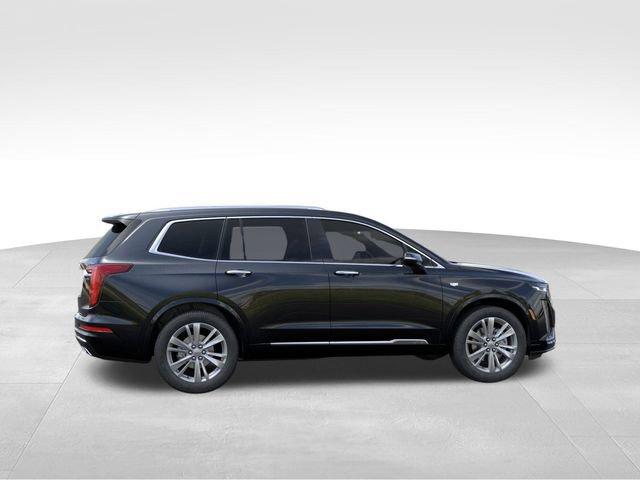 2025 Cadillac XT6 Vehicle Photo in MEDINA, OH 44256-9631