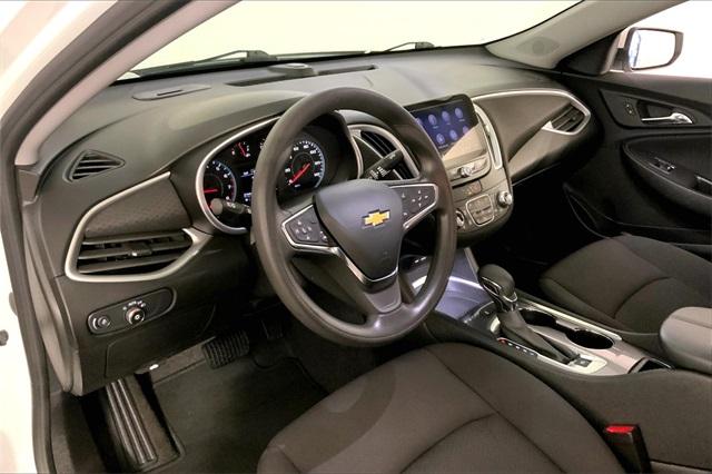 2024 Chevrolet Malibu Vehicle Photo in KANSAS CITY, MO 64114-4545