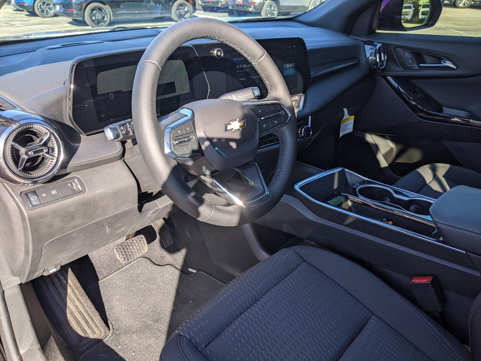 2025 Chevrolet Equinox Vehicle Photo in AUSTIN, TX 78759-4154