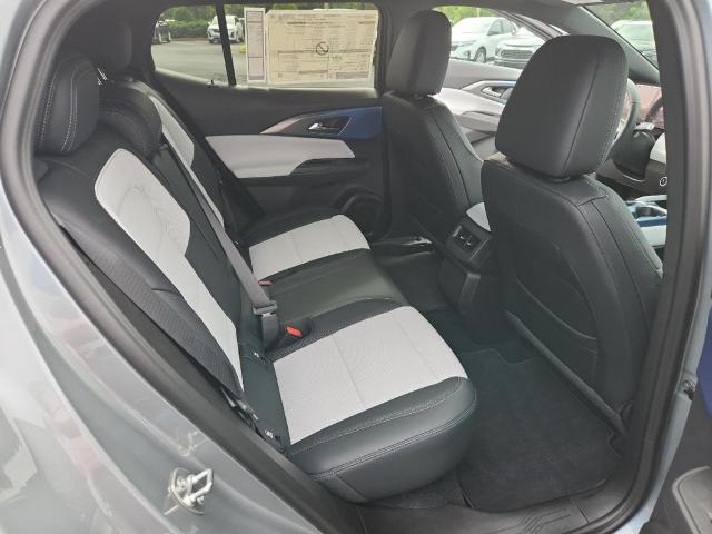 2024 Chevrolet Equinox EV Vehicle Photo in AUBURN, AL 36830-7007