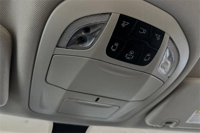 2022 Chrysler Voyager Vehicle Photo in ELK GROVE, CA 95757-8703