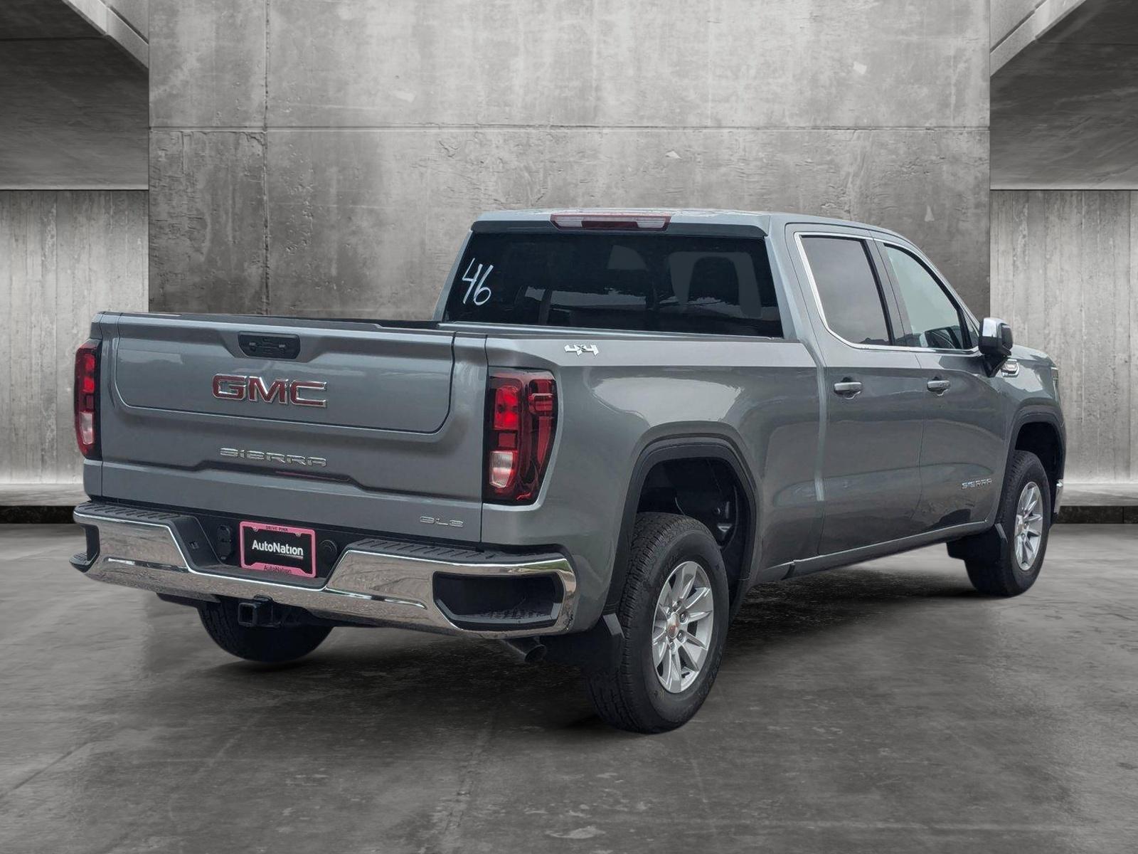 2024 GMC Sierra 1500 Vehicle Photo in LONE TREE, CO 80124-2750