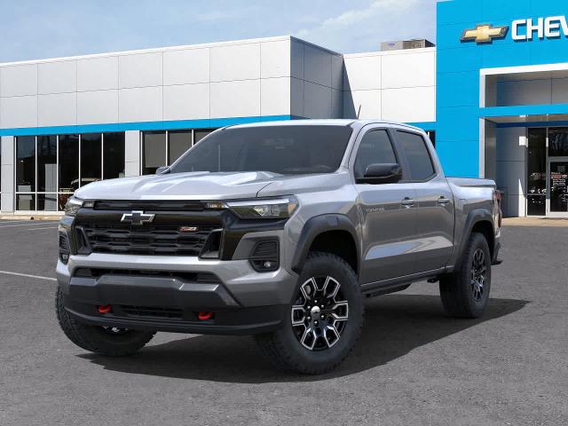 2024 Chevrolet Colorado Vehicle Photo in MOON TOWNSHIP, PA 15108-2571