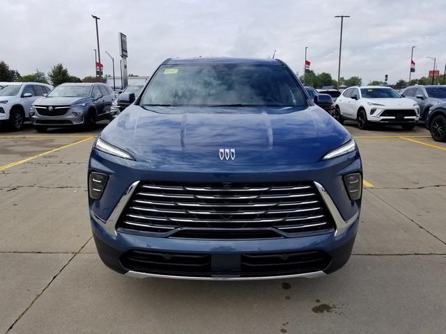 2025 Buick Enclave Vehicle Photo in ELYRIA, OH 44035-6349