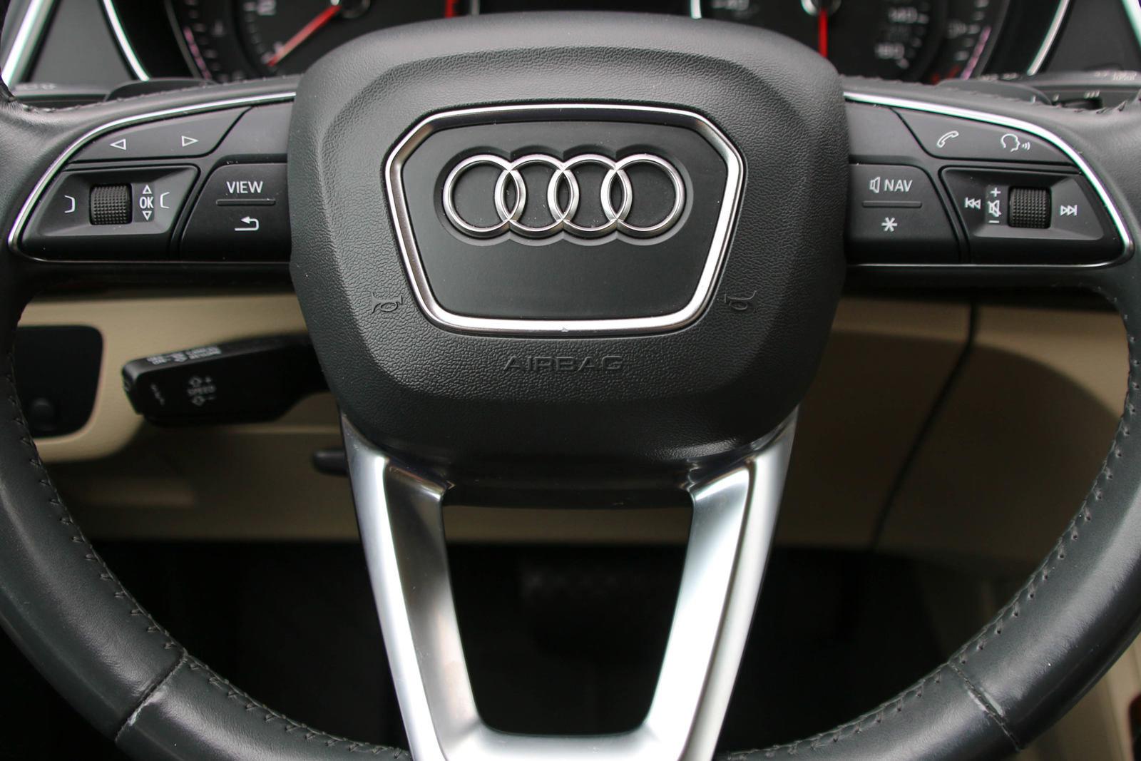 2020 Audi Q5 Vehicle Photo in SUGAR LAND, TX 77478