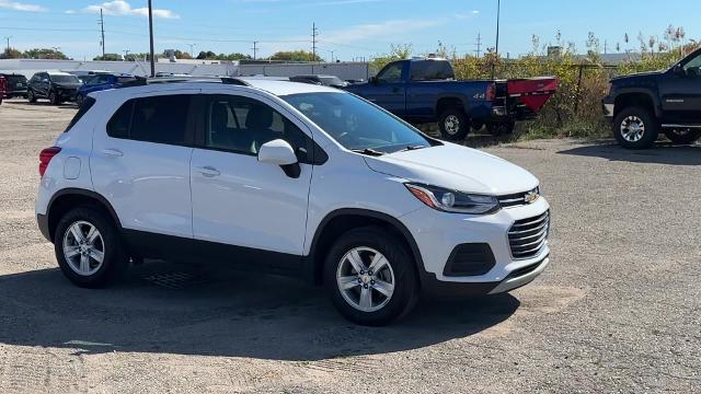 Used 2022 Chevrolet Trax LT with VIN KL7CJPSM6NB564599 for sale in Sterling Heights, MI