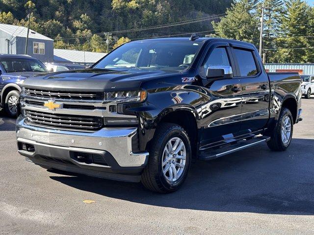 Used 2019 Chevrolet Silverado 1500 LT with VIN 1GCUYDED4KZ113610 for sale in Pikeville, KY