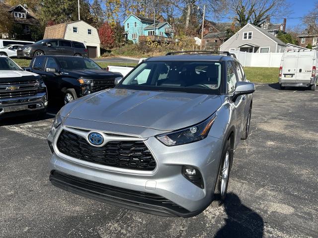 2023 Toyota HIGHLANDER Vehicle Photo in INDIANA, PA 15701-1897