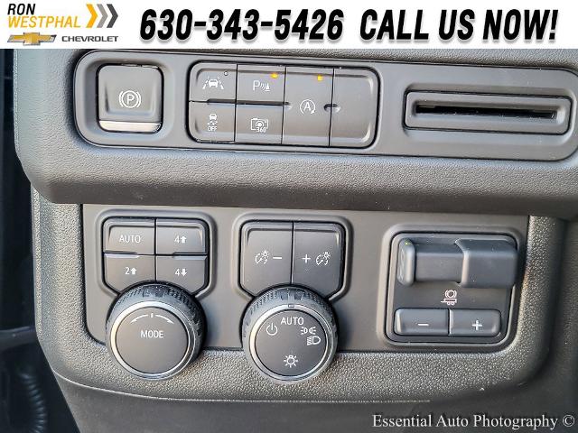 2024 Chevrolet Suburban Vehicle Photo in AURORA, IL 60503-9326