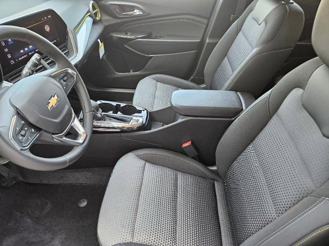 2025 Chevrolet Trax Vehicle Photo in TERRELL, TX 75160-3007