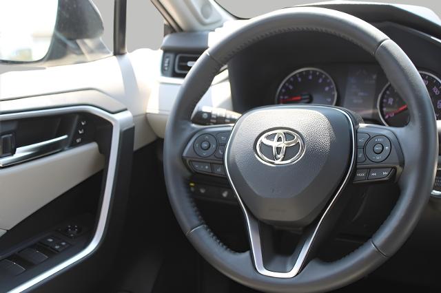 2020 Toyota RAV4 Vehicle Photo in MIDDLETON, WI 53562-1492