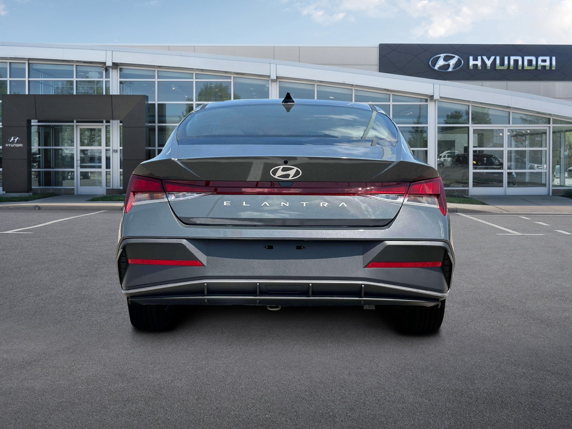 2024 Hyundai ELANTRA Vehicle Photo in Philadelphia, PA 19116