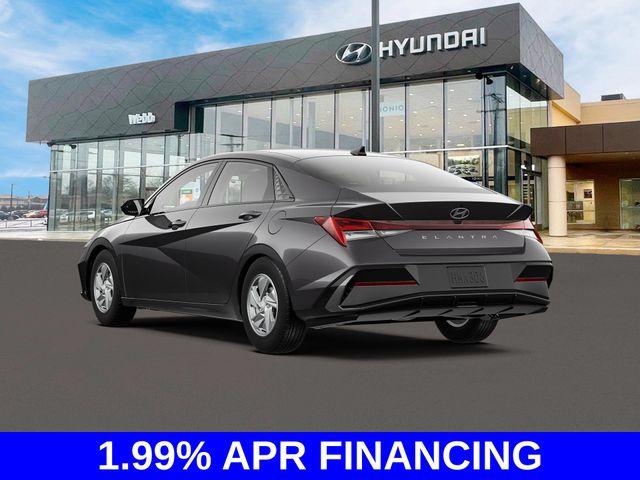 2024 Hyundai ELANTRA Vehicle Photo in Highland, IN 46322-2506