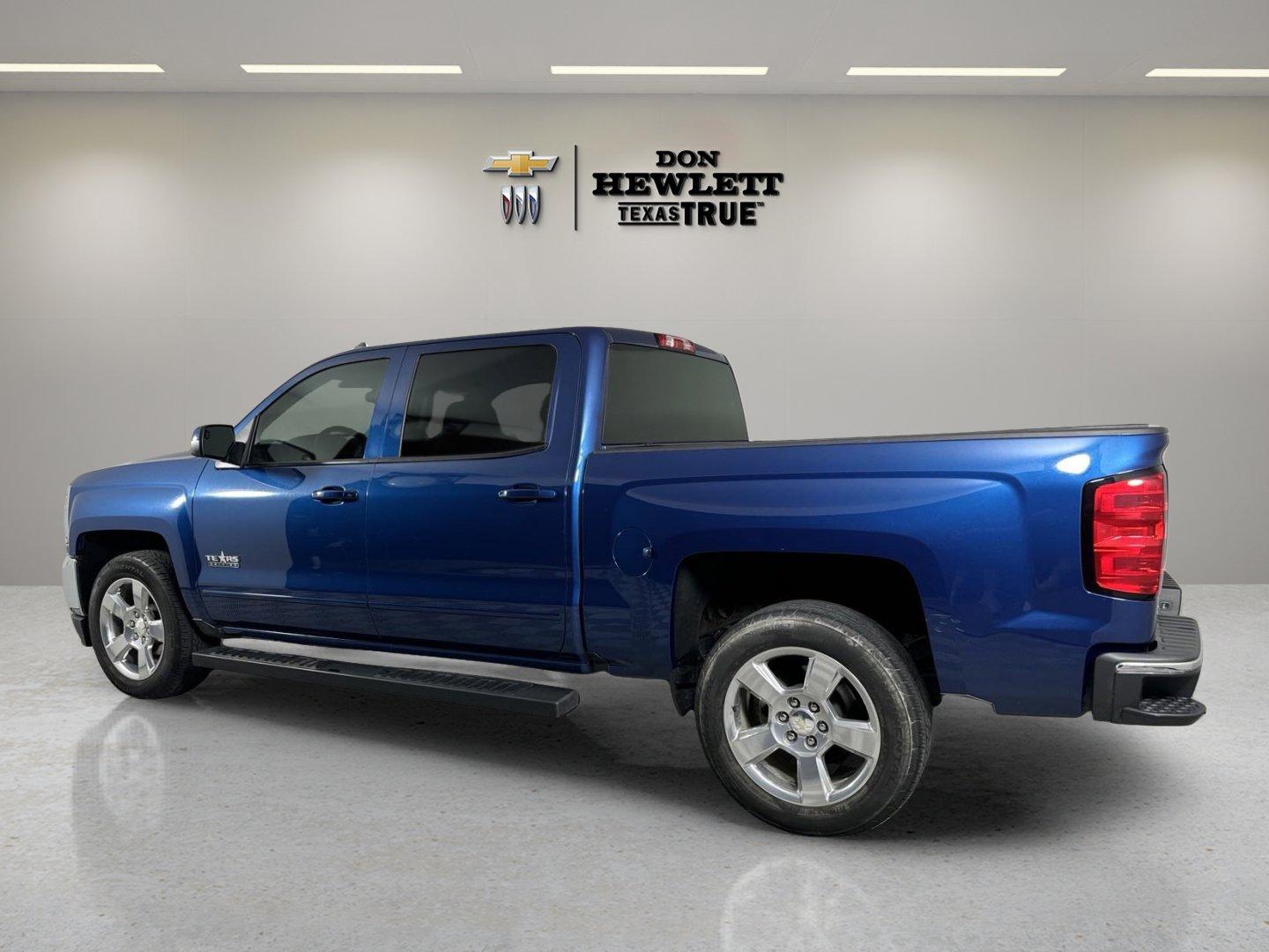 Used 2018 Chevrolet Silverado 1500 LT with VIN 3GCPCREC4JG368093 for sale in Georgetown, TX