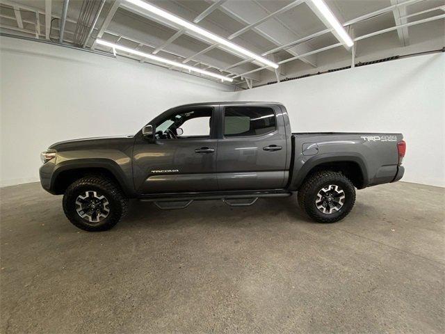 2018 Toyota Tacoma Vehicle Photo in PORTLAND, OR 97225-3518