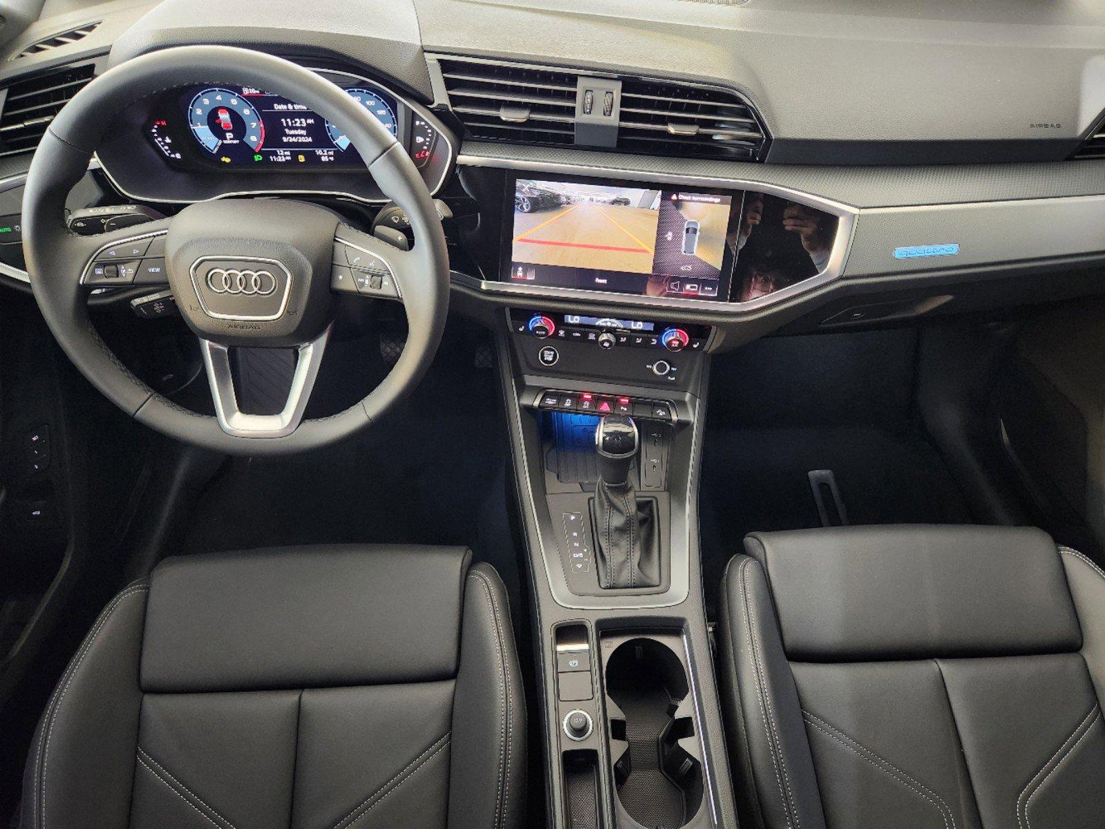 2024 Audi Q3 Vehicle Photo in SUGAR LAND, TX 77478