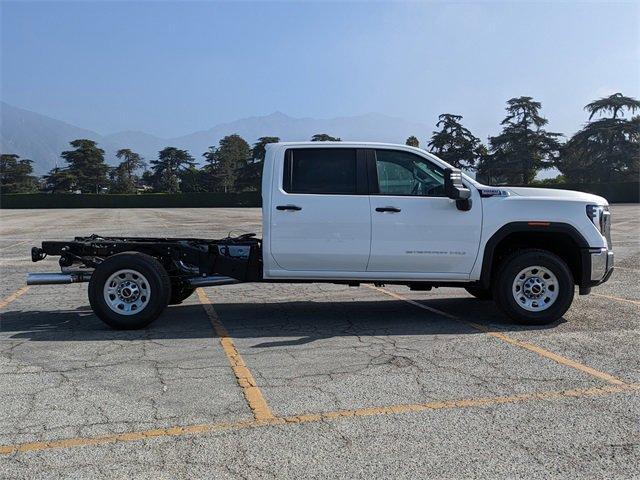 2024 GMC Sierra 3500 HD Vehicle Photo in PASADENA, CA 91107-3803