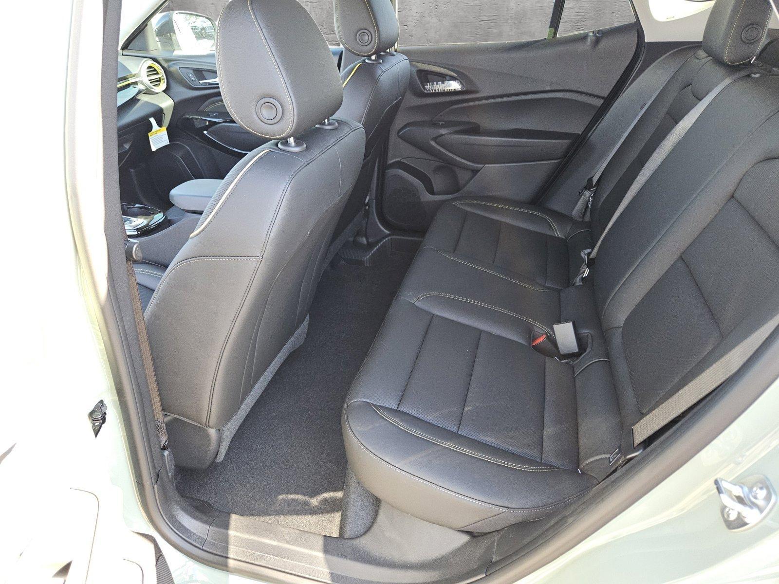 2025 Chevrolet Trax Vehicle Photo in MESA, AZ 85206-4395