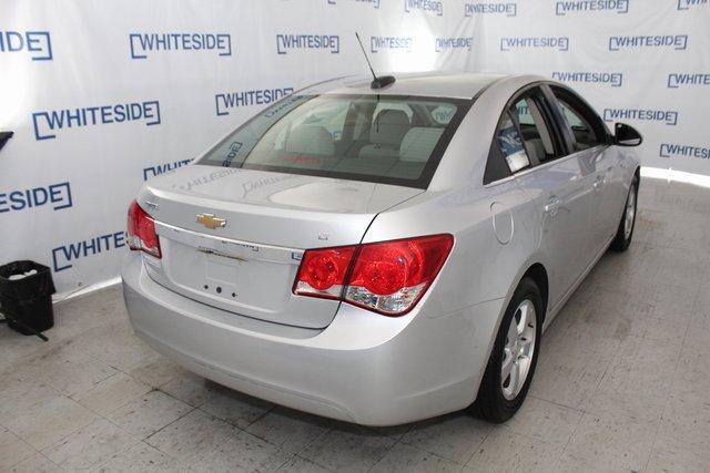 2016 Chevrolet Cruze Limited Vehicle Photo in SAINT CLAIRSVILLE, OH 43950-8512