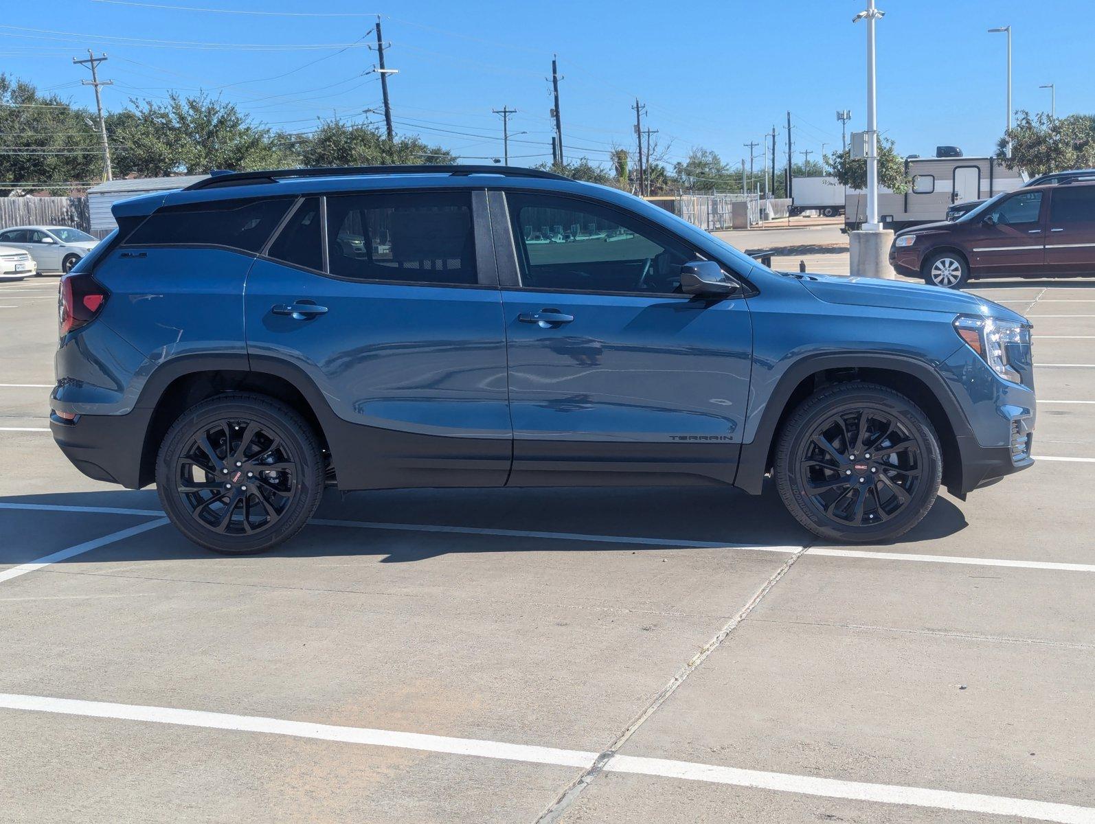 2024 GMC Terrain Vehicle Photo in CORPUS CHRISTI, TX 78412-4902