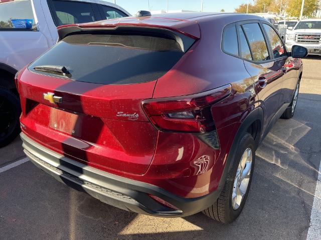 2024 Chevrolet Trax Vehicle Photo in GOODYEAR, AZ 85338-1310