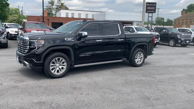 Used 2022 GMC Sierra 1500 Denali Denali with VIN 3GTUUGET4NG625229 for sale in Tappahannock, VA