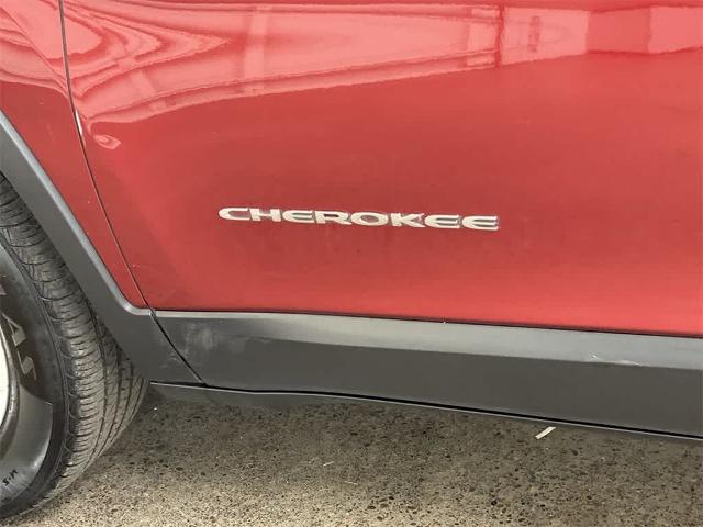 2017 Jeep Cherokee Vehicle Photo in PORTLAND, OR 97225-3518