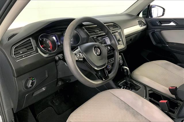 2020 Volkswagen Tiguan Vehicle Photo in Kansas City, MO 64114