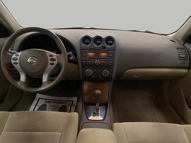 2009 Nissan Altima Vehicle Photo in Appleton, WI 54913