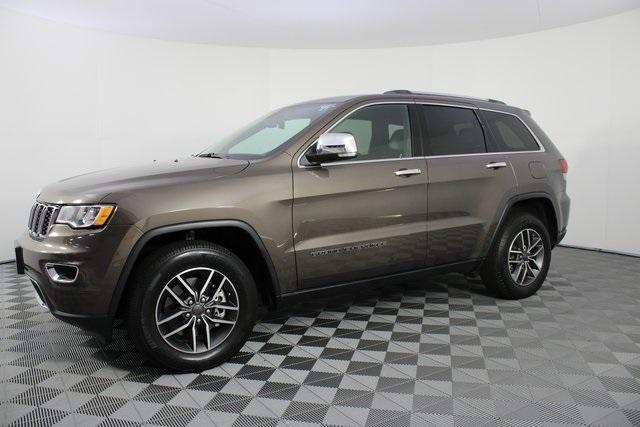 Used 2021 Jeep Grand Cherokee Limited with VIN 1C4RJFBG8MC815892 for sale in Aurora, MO