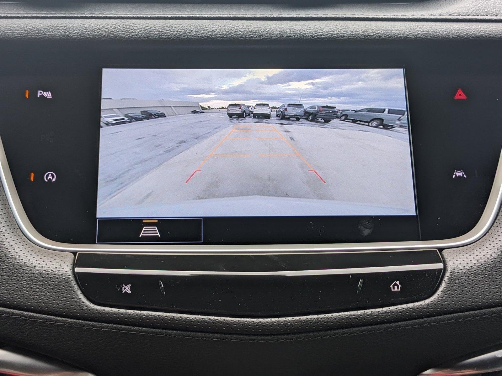 2024 Cadillac XT6 Vehicle Photo in WEST PALM BEACH, FL 33407-3296