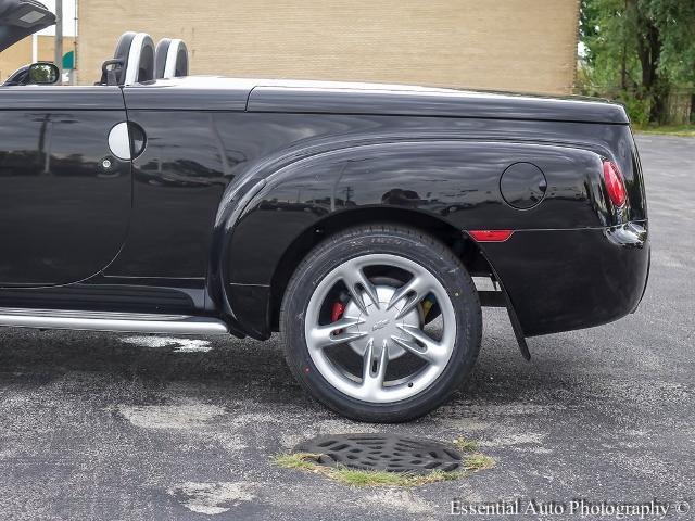 2004 Chevrolet SSR Vehicle Photo in OAK LAWN, IL 60453-2517