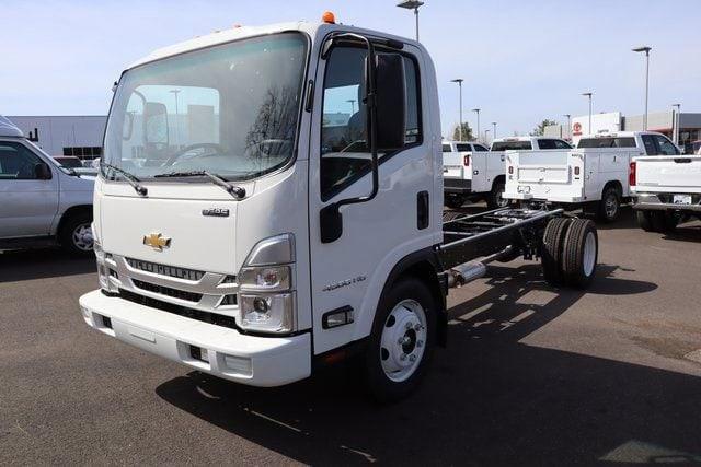 2024 Chevrolet Low Cab Forward Vehicle Photo in Salem, OR 97301