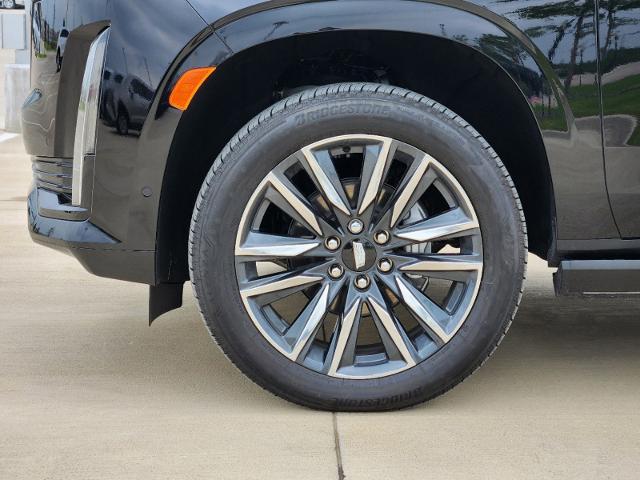 2024 Cadillac Escalade ESV Vehicle Photo in TERRELL, TX 75160-3007