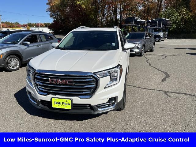 2022 GMC Terrain Vehicle Photo in CHICOPEE, MA 01020-5001