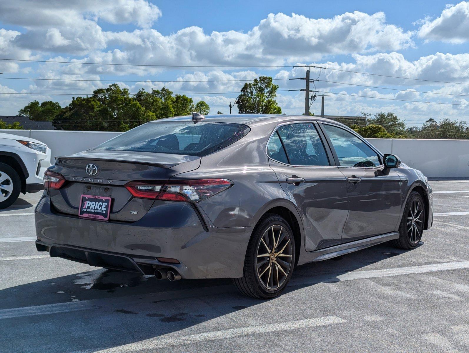 2022 Toyota Camry Vehicle Photo in Ft. Myers, FL 33907