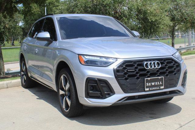 2023 Audi Q5 Vehicle Photo in HOUSTON, TX 77090