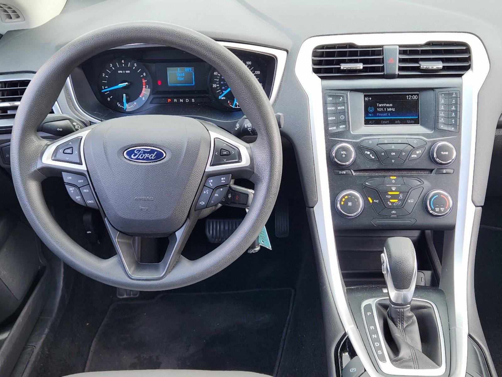 2014 Ford Fusion Vehicle Photo in PLANO, TX 75024