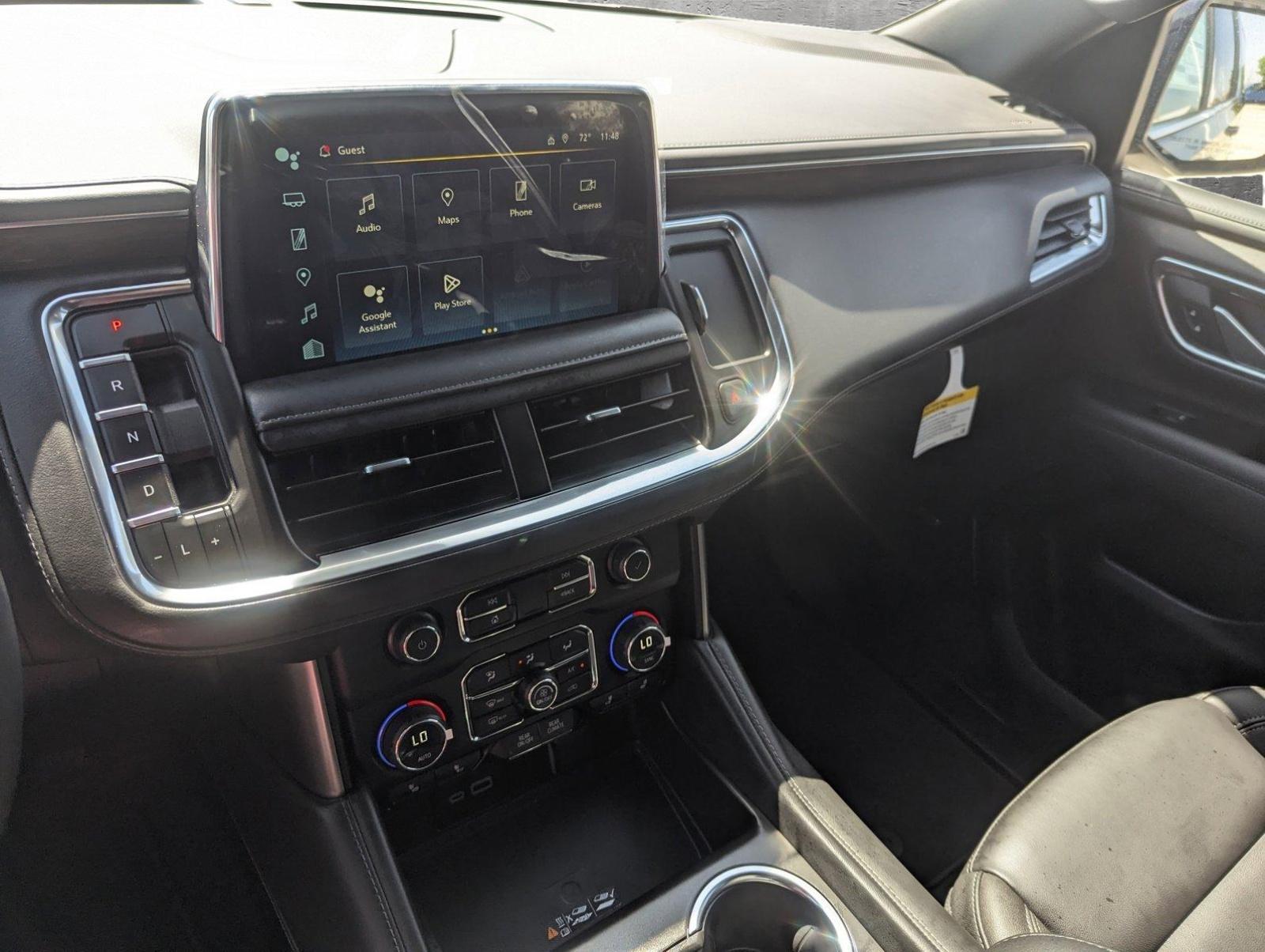 2024 Chevrolet Suburban Vehicle Photo in CORPUS CHRISTI, TX 78412-4902