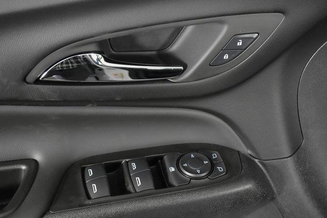 2024 Chevrolet Equinox Vehicle Photo in PUYALLUP, WA 98371-4149