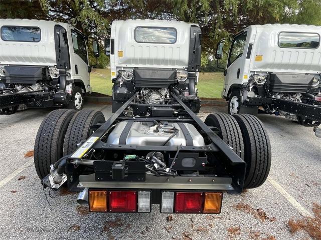 2025 Chevrolet Low Cab Forward 4500 Vehicle Photo in ALCOA, TN 37701-3235