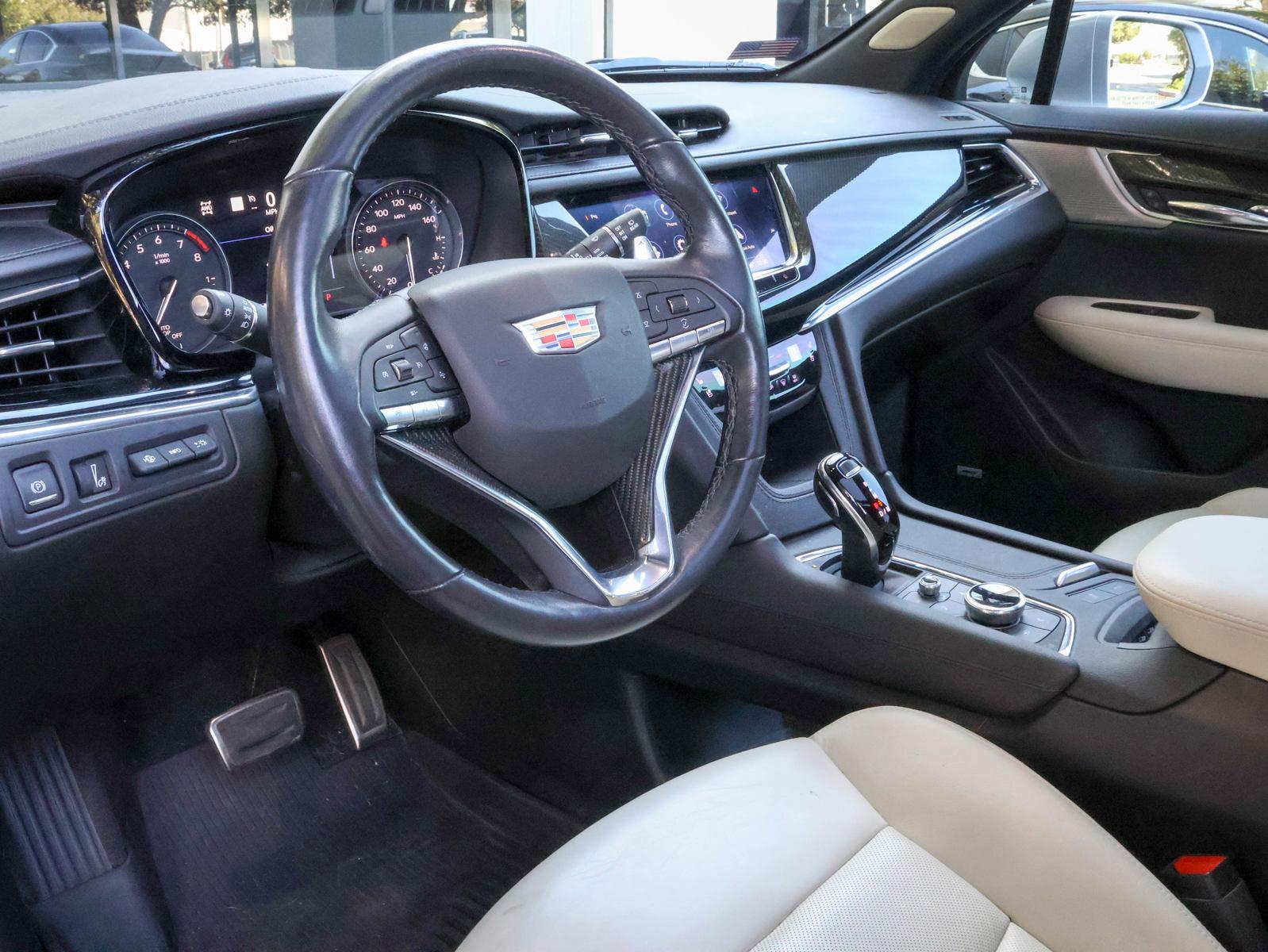 2020 Cadillac XT6 Vehicle Photo in DALLAS, TX 75209-3095