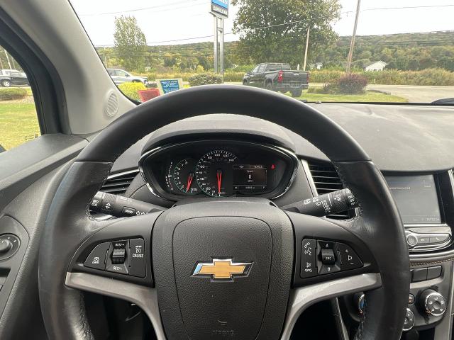 2022 Chevrolet Trax Vehicle Photo in BOSTON, NY 14025-9684