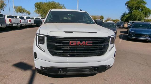 2025 GMC Sierra 1500 Vehicle Photo in GOODYEAR, AZ 85338-1310