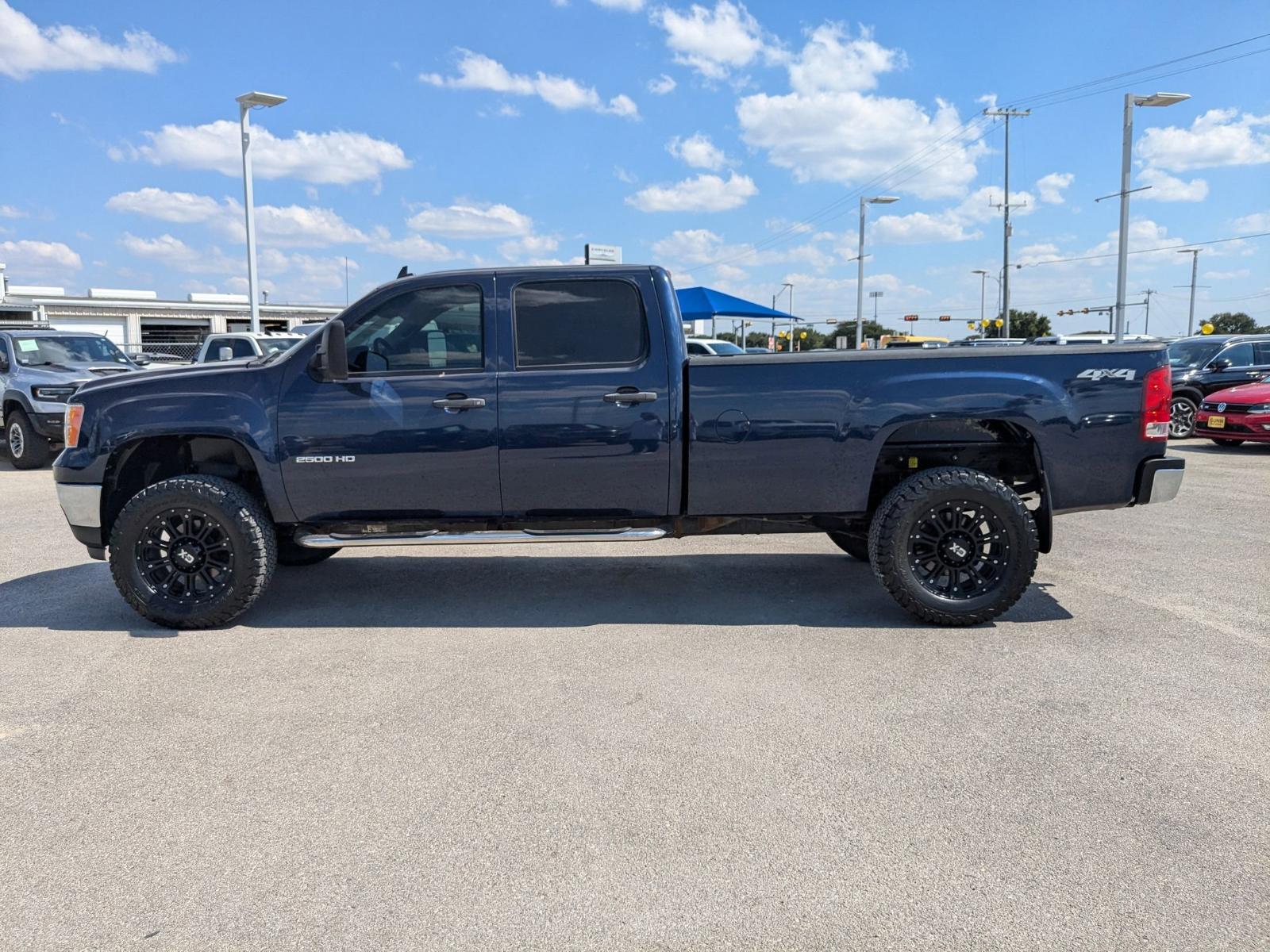 2011 GMC Sierra 2500 HD Vehicle Photo in Seguin, TX 78155