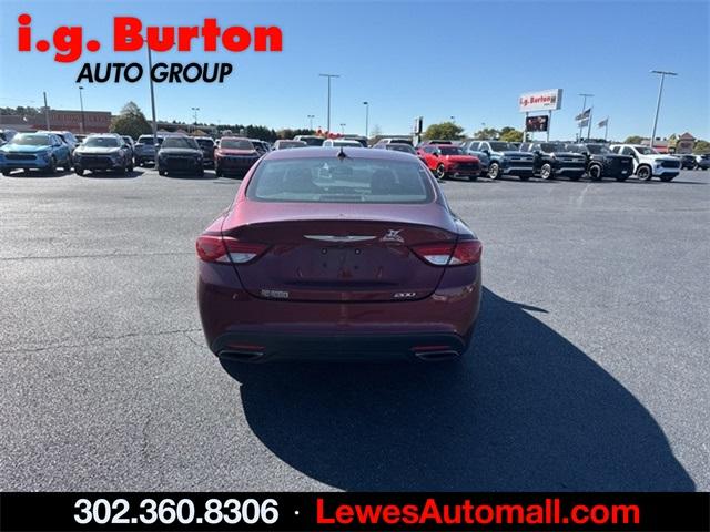 2015 Chrysler 200 Vehicle Photo in LEWES, DE 19958-4935